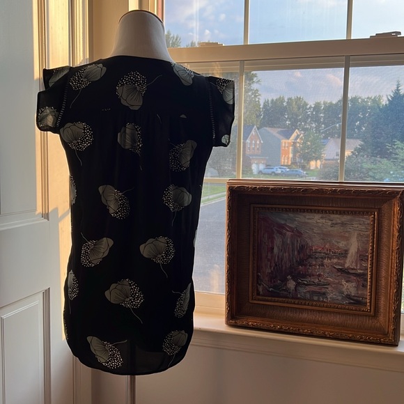 Lot of 3 - Loft Tops - Picture 8 of 9